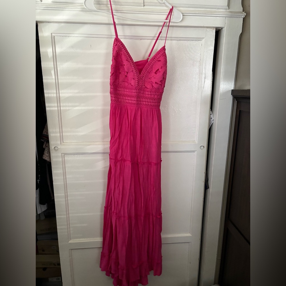 Elegant Pink Lace Maxi Dress